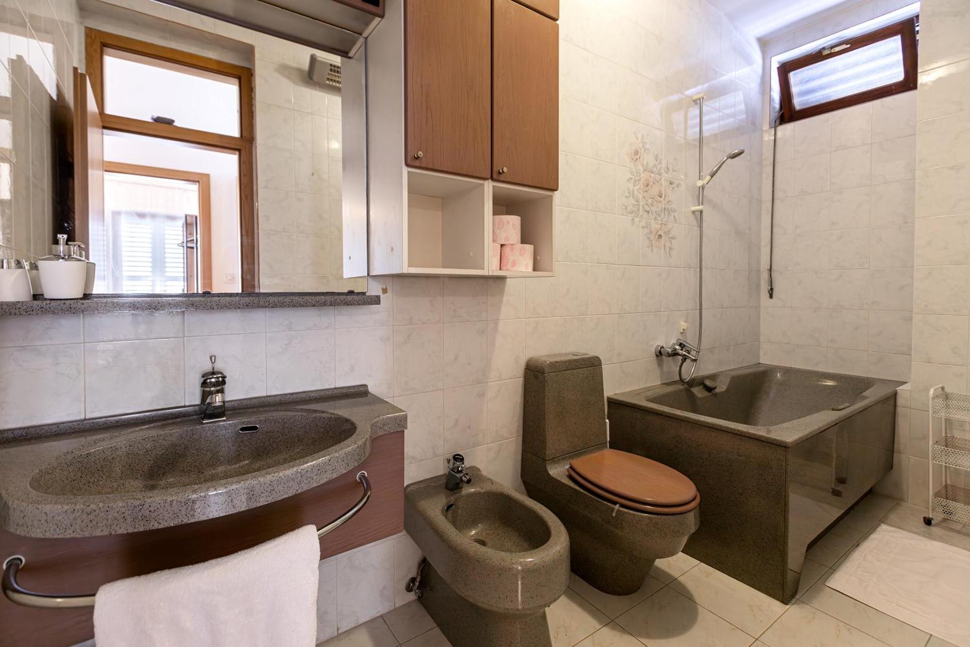 Sunny Bay Apartment Jesenice (Split-Dalmatia)
