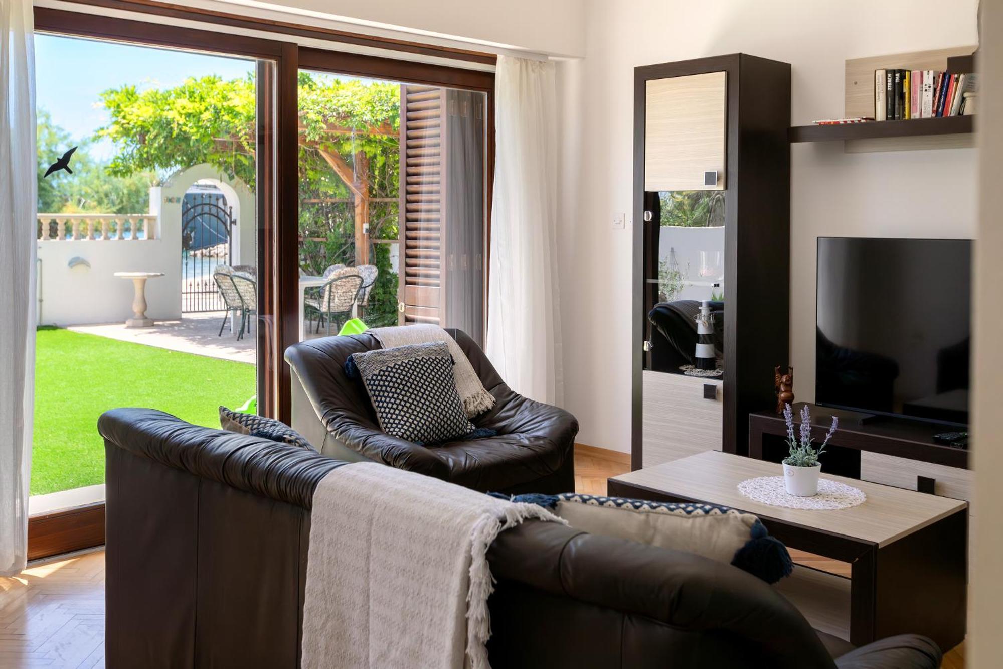 Apartment Sunny Bay Jesenice (Split-Dalmatia)